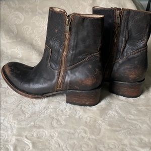 Previously Loved Steven Madden FreeBird boots